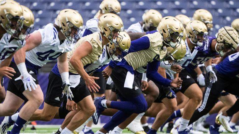 Photos: See the Huskies hit the field for the first time this season