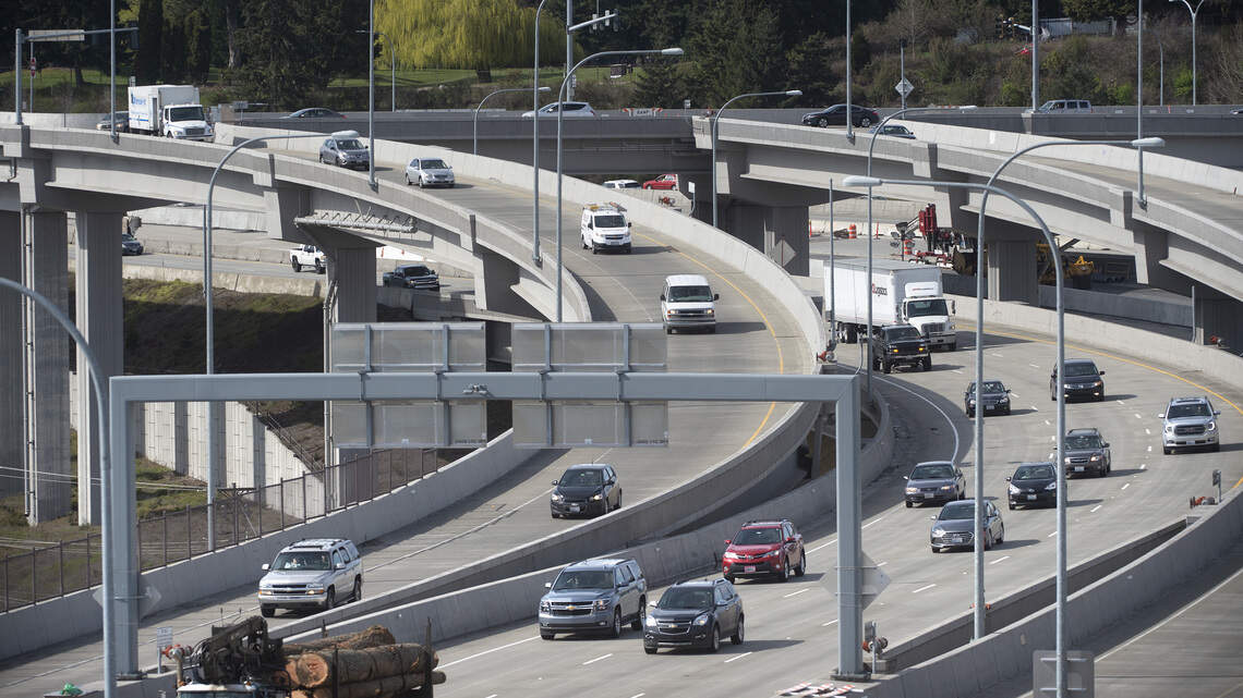 Pay per mile for using the roads? Oregon can teach Washington a few things