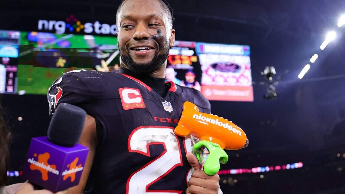 Seahawks adding 2 new running backs, including 2-time Pro Bowl rusher Joe Mixon