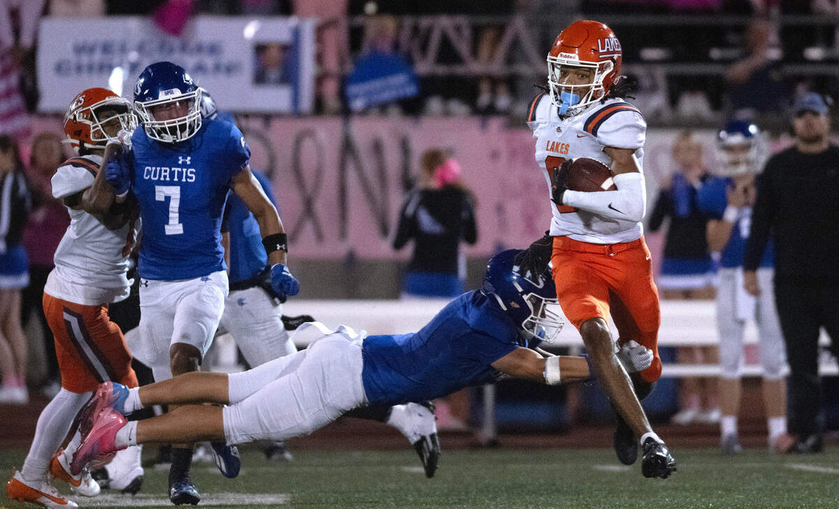 Lakes’ Bryce McCray during Friday night’s football game at Viking Stadium in University Place, Washington, on Sept. 20, 2024. After trailing 10-0, Lakes won the game, 14-10.