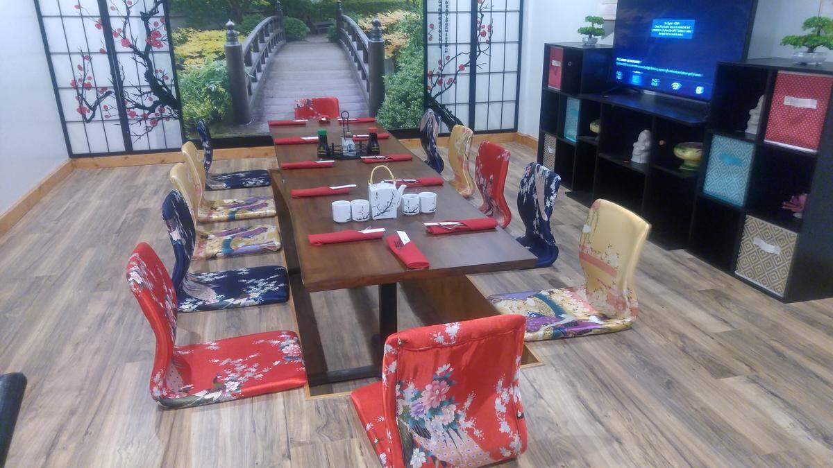 A tatami-style private room at Sapporo Japanese Steakhouse & Sushi in University Place.