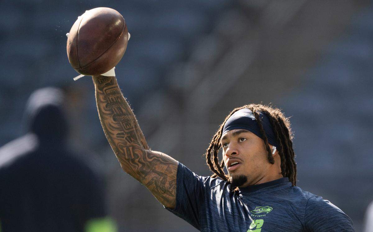 Seattle Seahawks wide receiver Jaxon Smith-Njigba (11) warm up before the game against the New York Giants at Lumen Field, on Sunday, Oct. 6, 2024 in Seattle, Wash.