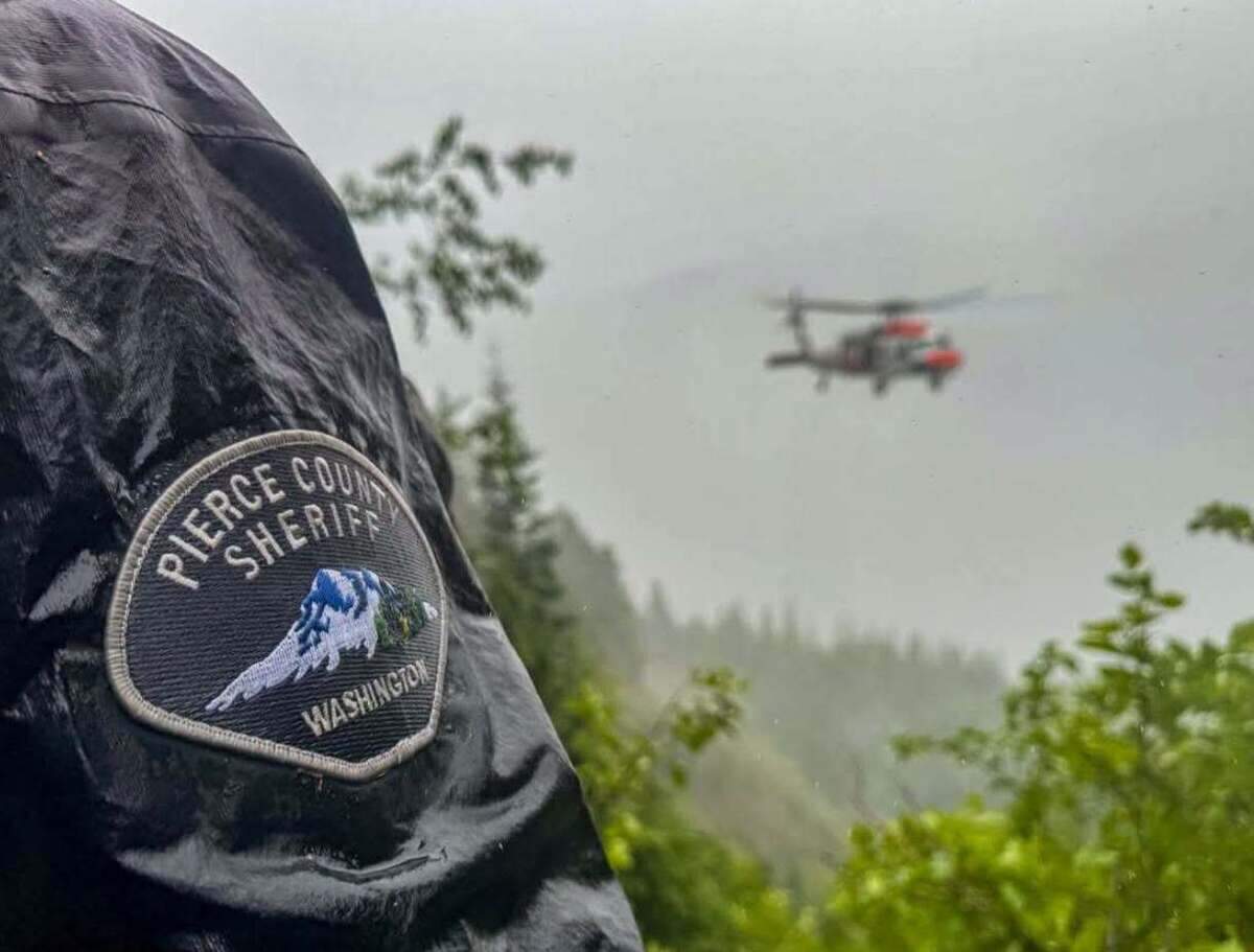 Station SAR Whidbey arrives at the scene of a dramatic rescue in the foothills outside Wilkeson, WA.
