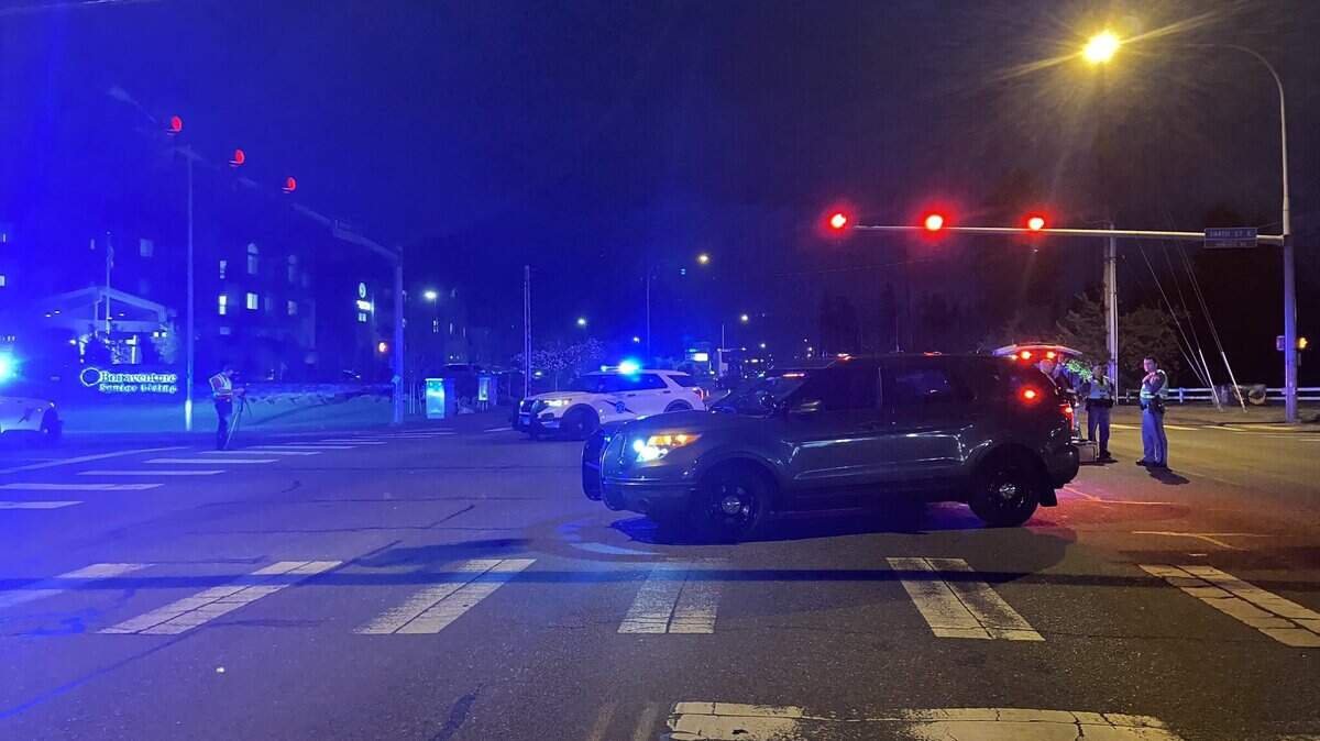 A 39-year-old Kent man died Monday evening in a motorcycle wreck in South Hill, according to the Washington State Patrol. Troopers said he ran a red light and struck a pickup.