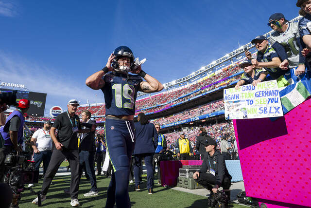 Jaguars sign Jake Bobo to offer sheet, Seahawks can match | Tacoma News ...