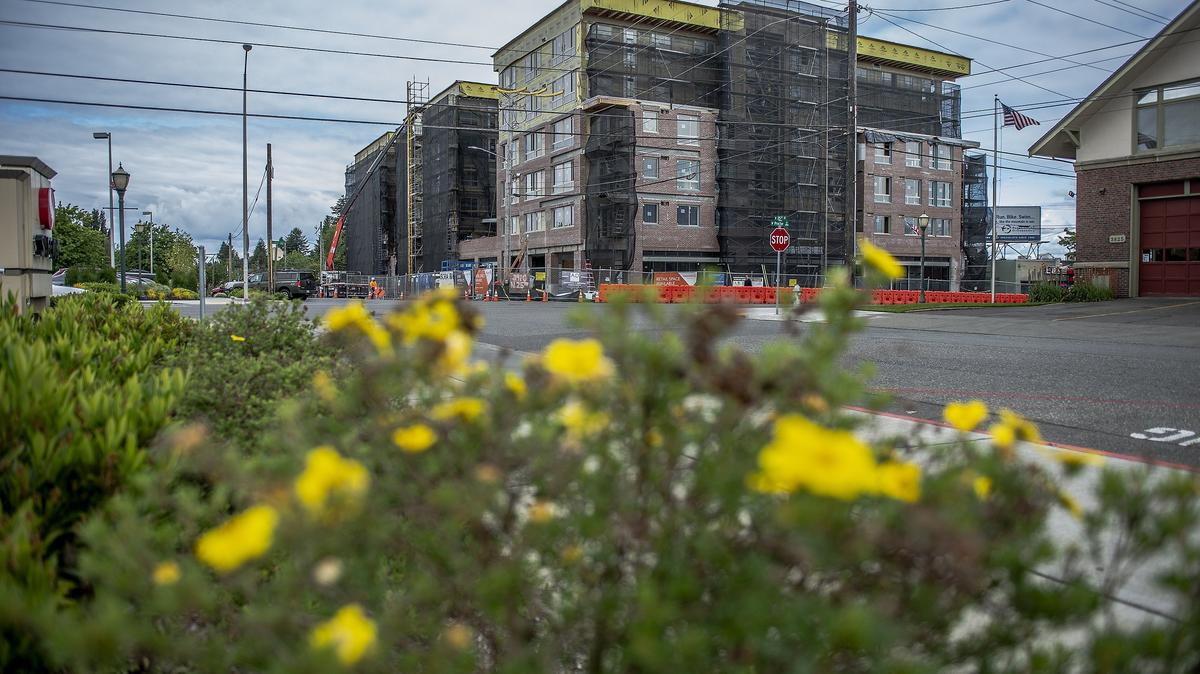 Construction continues on a building across 25th Street from the Metropolitan Market. Cactus Southwest Kitchen & Bar is expanding to Tacoma in a building on North Proctor St. In 2019, the Seattle-based restaurant company will open a restaurant in Tacoma’s Proctor neighborhood. The menu covers a broad gamut of Southwestern American cuisine.