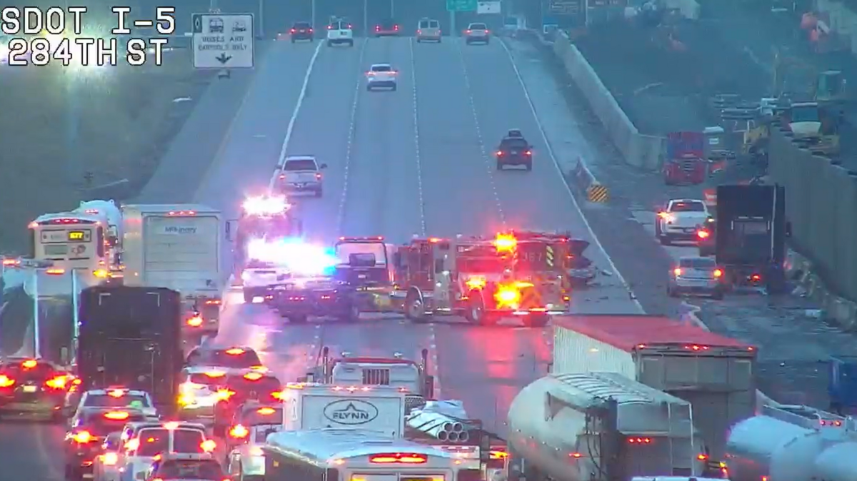 A large wreck Monday morning on southbound Interstate 5 in Federal Way caused significant delays for commuters driving into Pierce County.