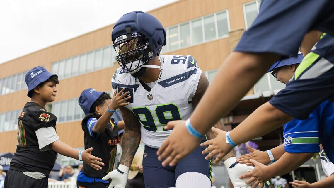Seahawks camp day 10: Leonard Williams grinds; JSN shines; loooong practices
