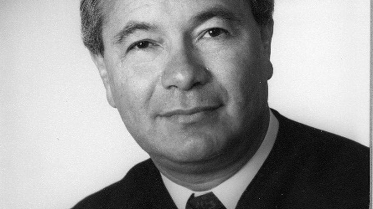 The first Latino person named to the Pierce County Superior Court bench, Sergio Armijo, died recently. 