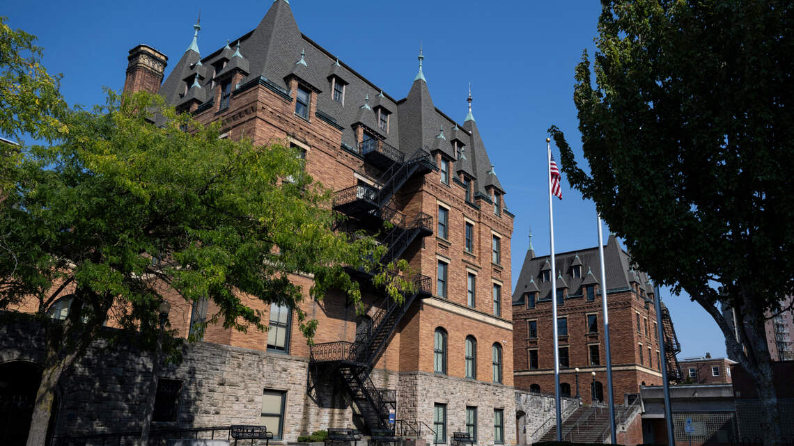 More school districts are banning cell-phone use on campus. Where does Tacoma stand?