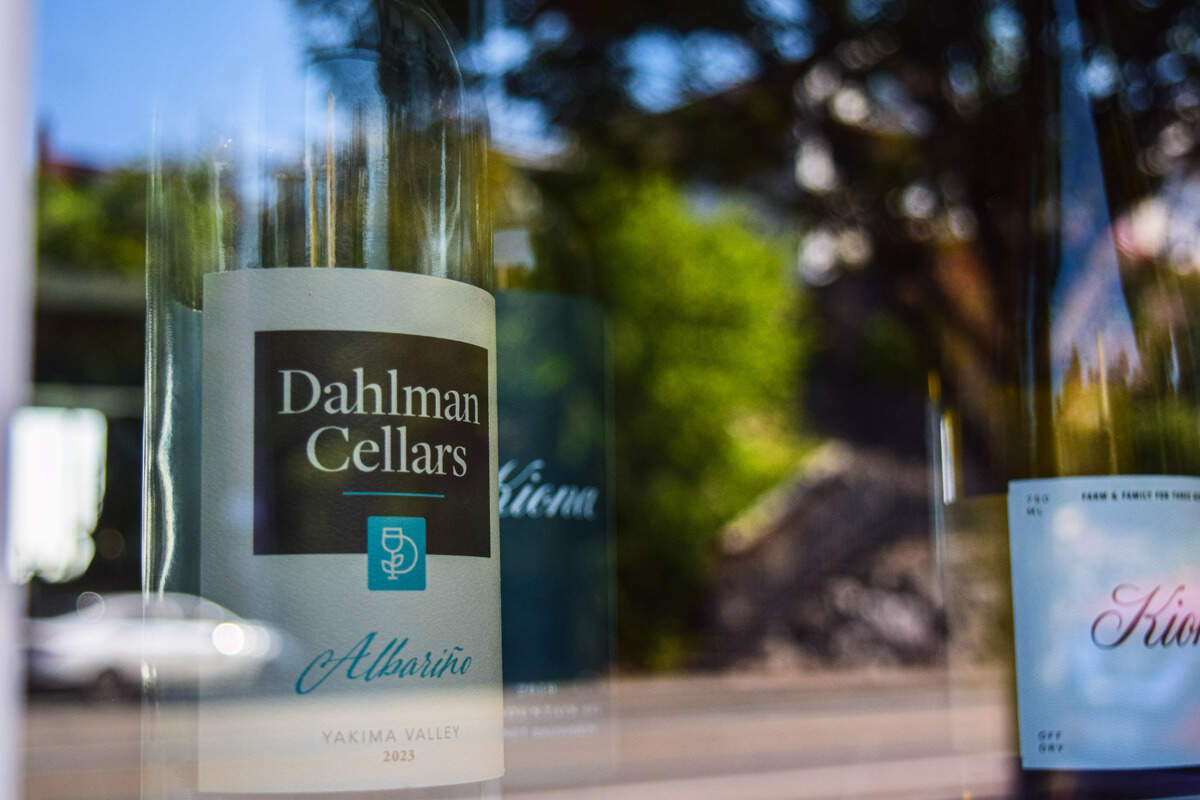 Owners Gary Butler and Kim Tran with their daughter and wine-pro Alexandria decided to feature only Washington wines. They are excited to partner with local wineries, too, including Tacoma’s Dahlman Cellars.