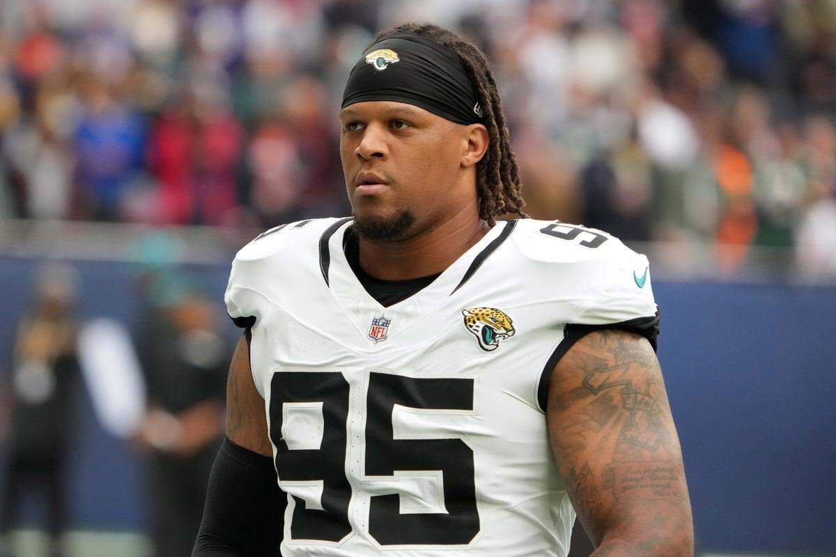 Oct 13, 2024; London, United Kingdom; Jacksonville Jaguars defensive tackle Roy Robertson-Harris (95) during an NFL International Series game against the Chicago Bears at Tottenham Hotspur Stadium. Mandatory Credit: Kirby Lee-Imagn Images