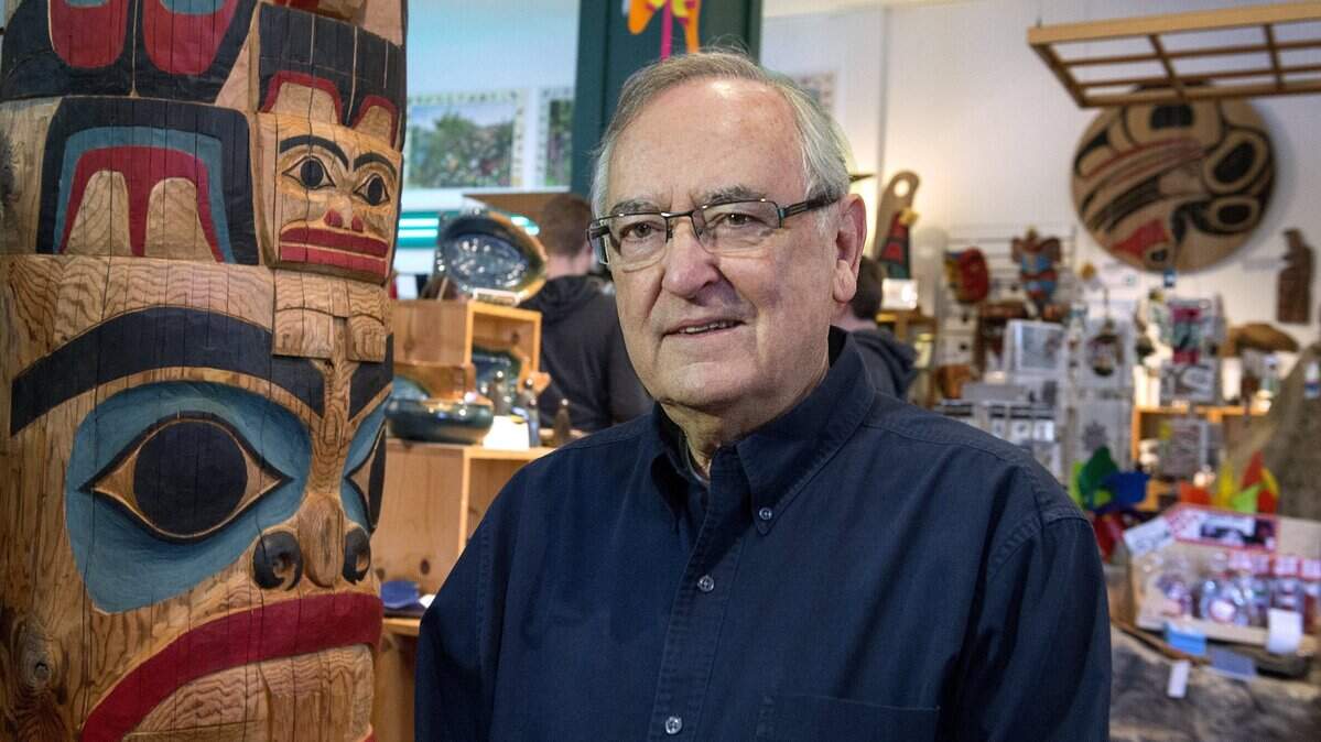 Longtime Tacoma resident and civic activist Bill Evans has died.