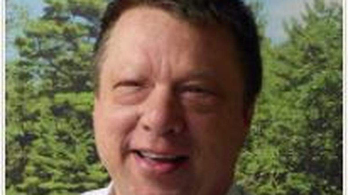 John Patrick Kelly serves on the Key Peninsula Parks Board of Commissioners and was elected in 2017 as chairman of the 26th District Democrats.