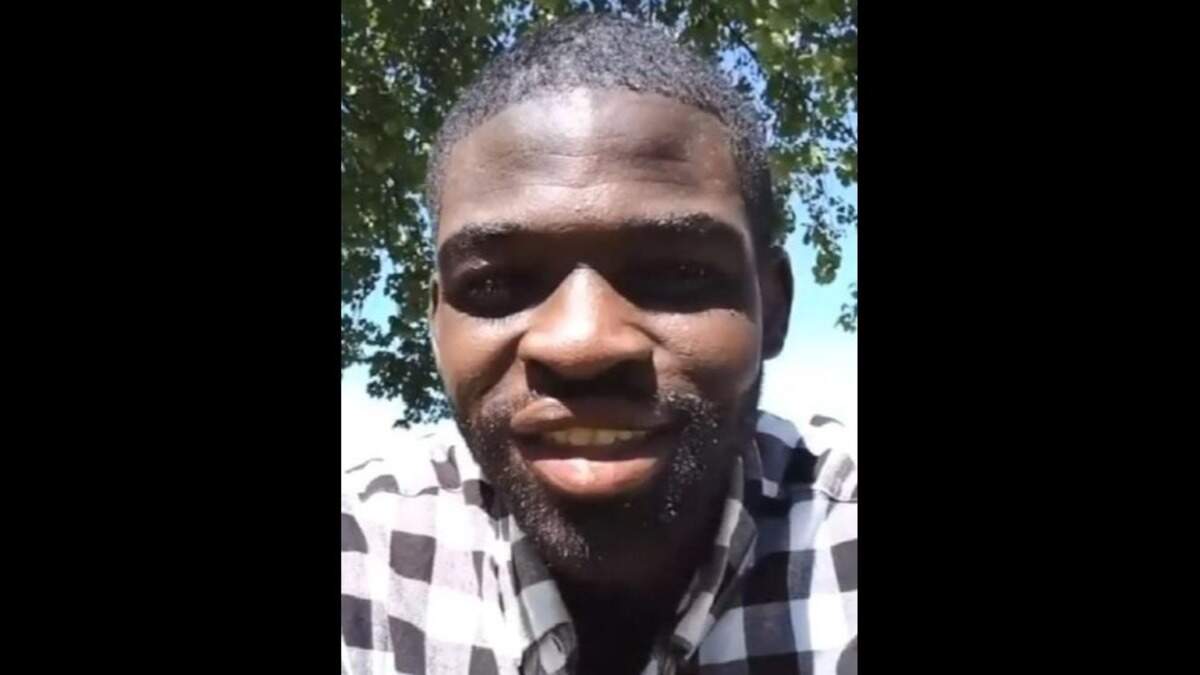 Robert Doss II