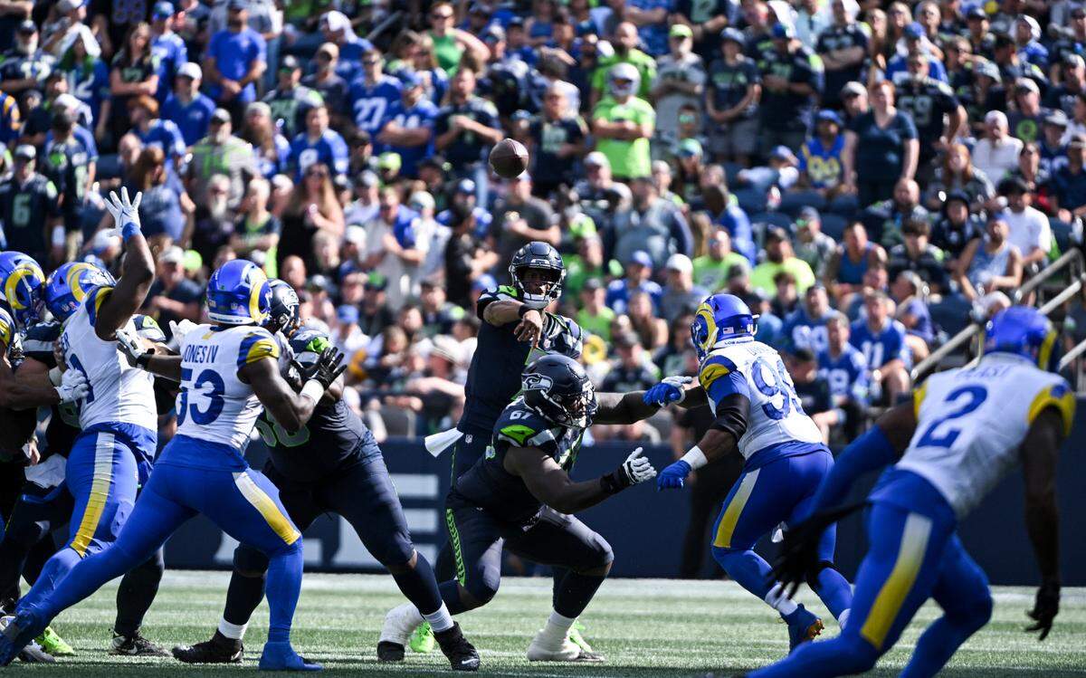 Seattle Seahawks quarterback Geno Smith (7) throws the ball during the third quarter of the NFL game against the Los Angeles Rams at Lumen Field, Sunday, Sept. 10, 2023, Seattle, Wash.
