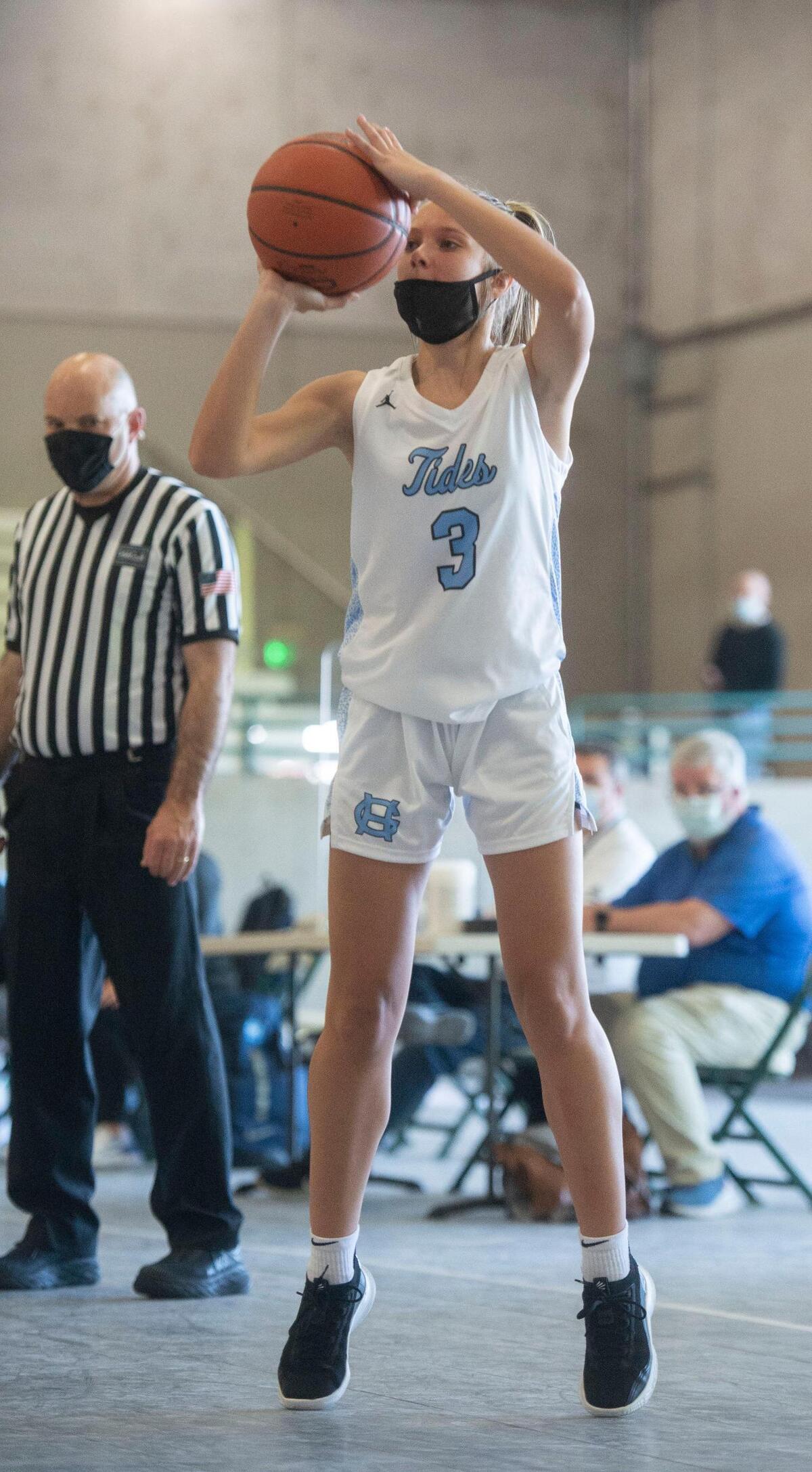 Gig Harbor’s Taylor Schwab eyes a three-point attempt during the Tide’s victory over Curtis at the Washington State Fairgrounds in Puyalllup on Friday, May 14, 2021.