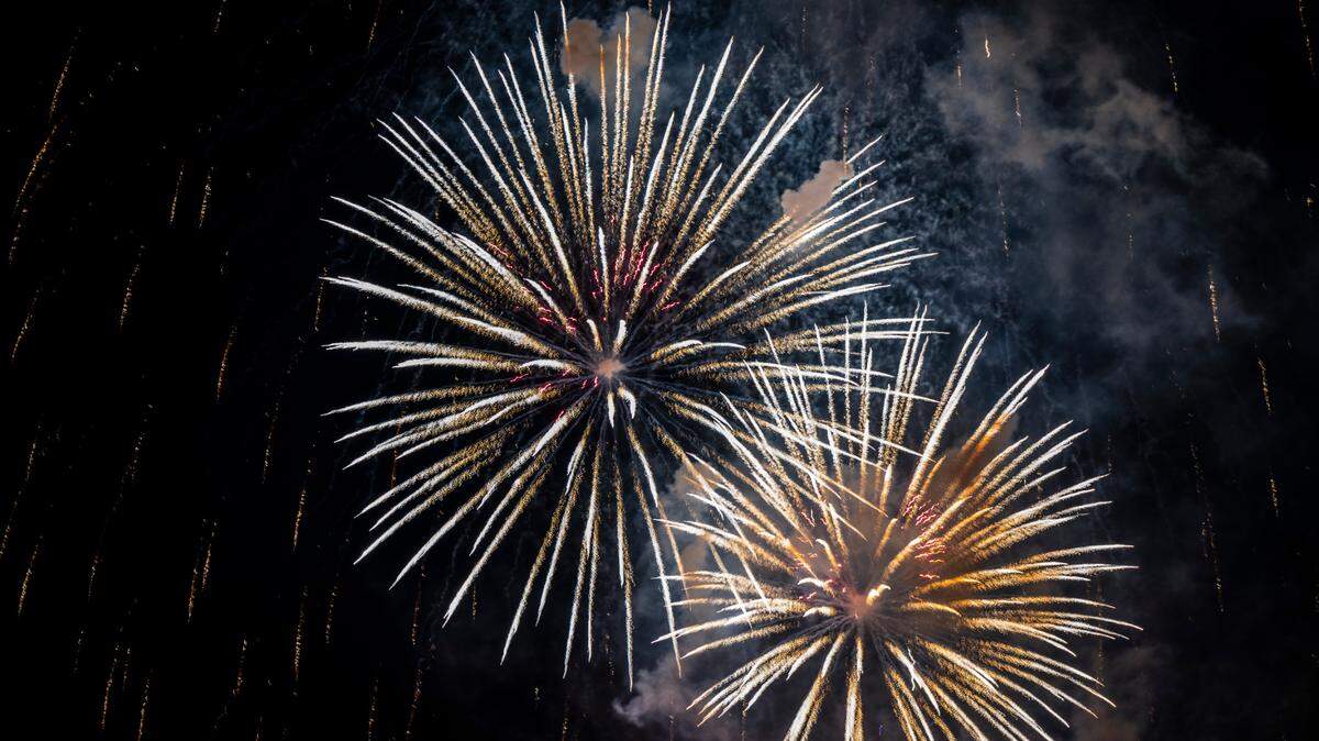 The Emerald Queen Casino fireworks show takes place as part of Tacoma’s 4th of July Summer Blast over Commencement Bay on the Ruston Way Waterfront in Tacoma on July 4, 2022.