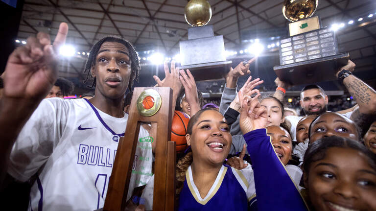 PHOTOS: Garfield boys double up for Bulldogs, add second state championship.