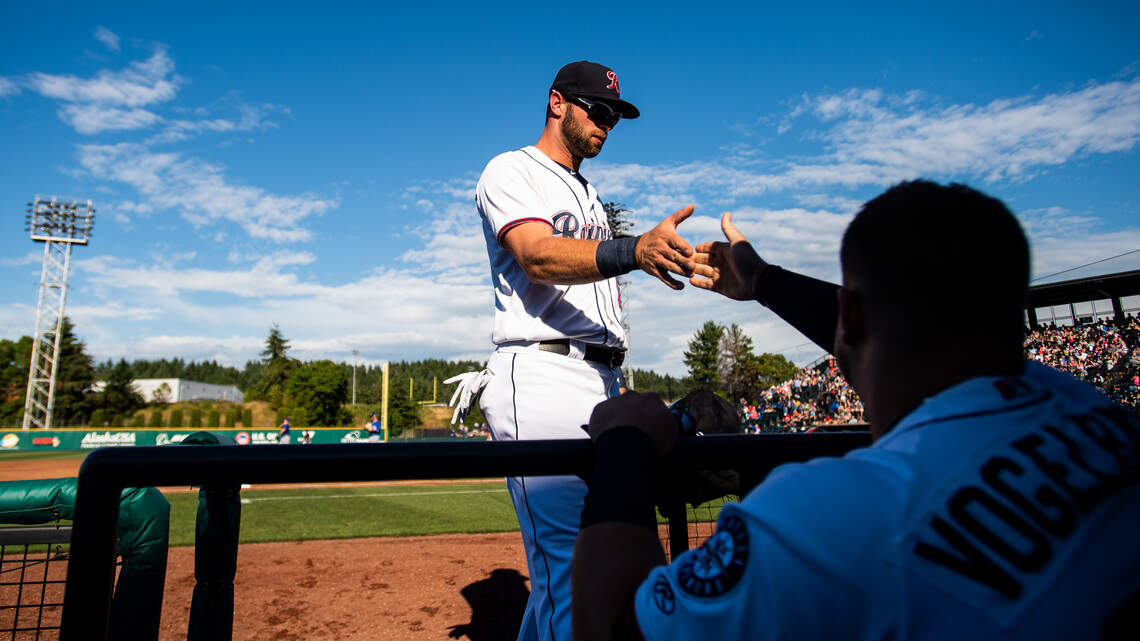 Rainiers drop home finale to Chihuahuas