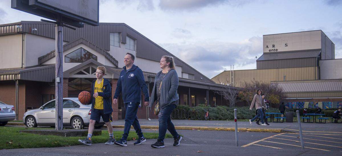 Ryan Carr, director of player personnel for the Indiana Pacers, visits Sumner High School with his son Austin and wife Kim, November 3, 2018.  He attended both Sumner High School and Rogers before being hired by Bob Knight and, later, Larry Bird.