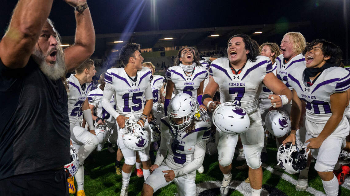 Slow start? Not this time. Sumner comes out firing, routs Puyallup in 4A SPSL showdown