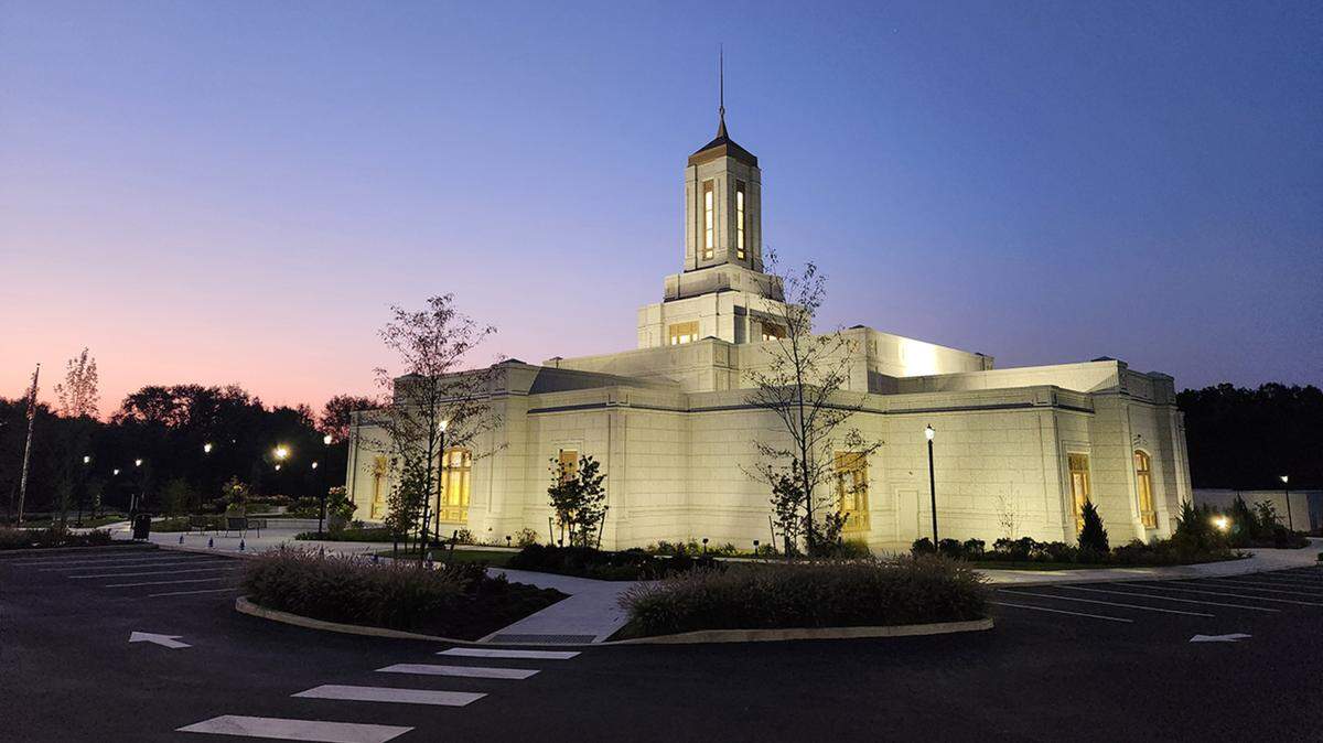 The Pittsburgh Pennsylvania Temple of The Church of Jesus Christ of Latter-day Saints was dedicated September 15, 2024. A similar temple is slated to be built in Western Washington.