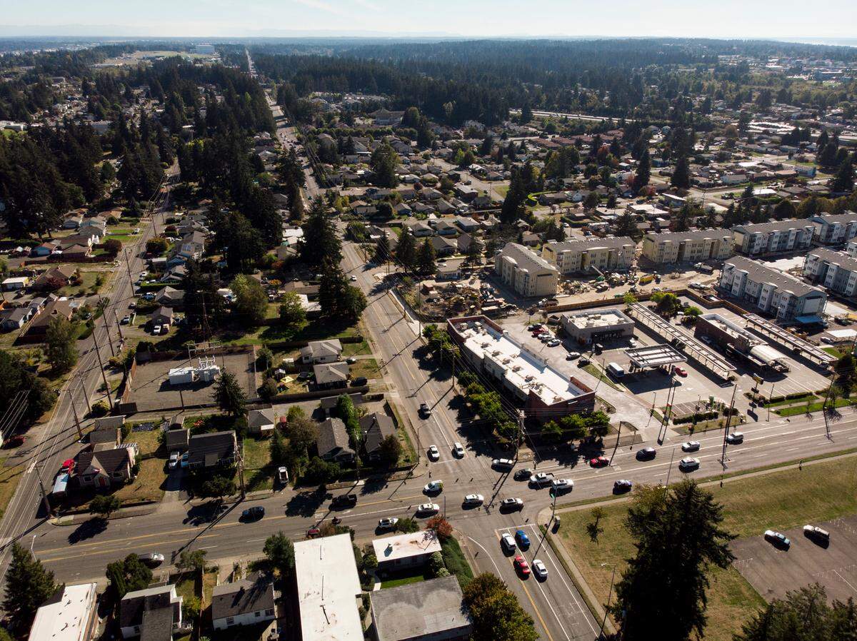 The heavily traffic intersection of 6th Avenue and South Orchard Street, on Tuesday, Sept. 24, 2024, in Tacoma, Wash.