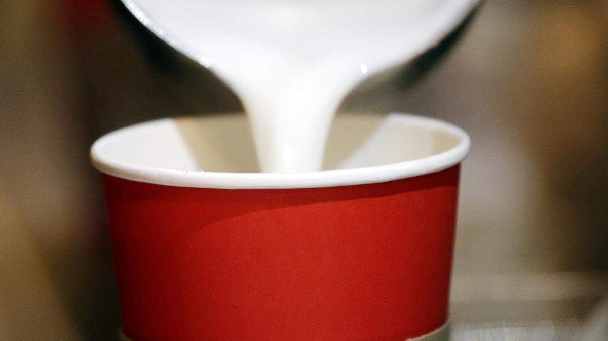The city hopes its BYOMug program this month inspires people to switch to reusable mugs or ceramic cups for local hot beverage purchases.