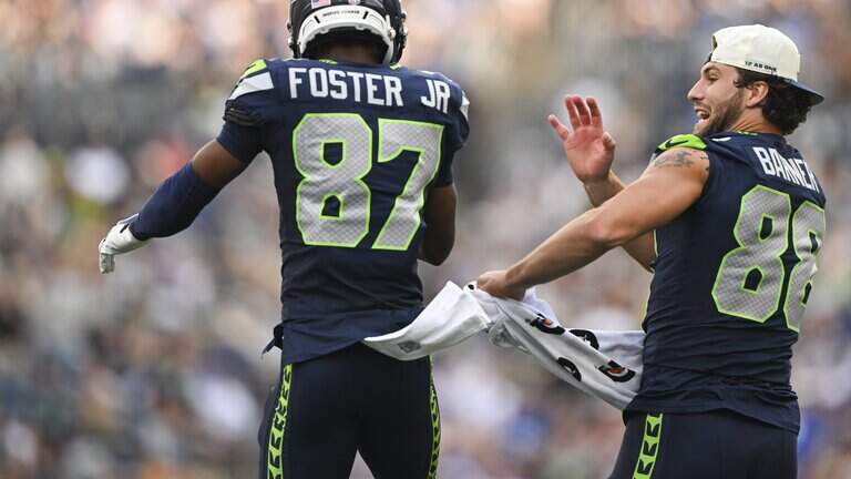 Who helped themselves--and who didn’t--in the Seahawks’ preseason opener
