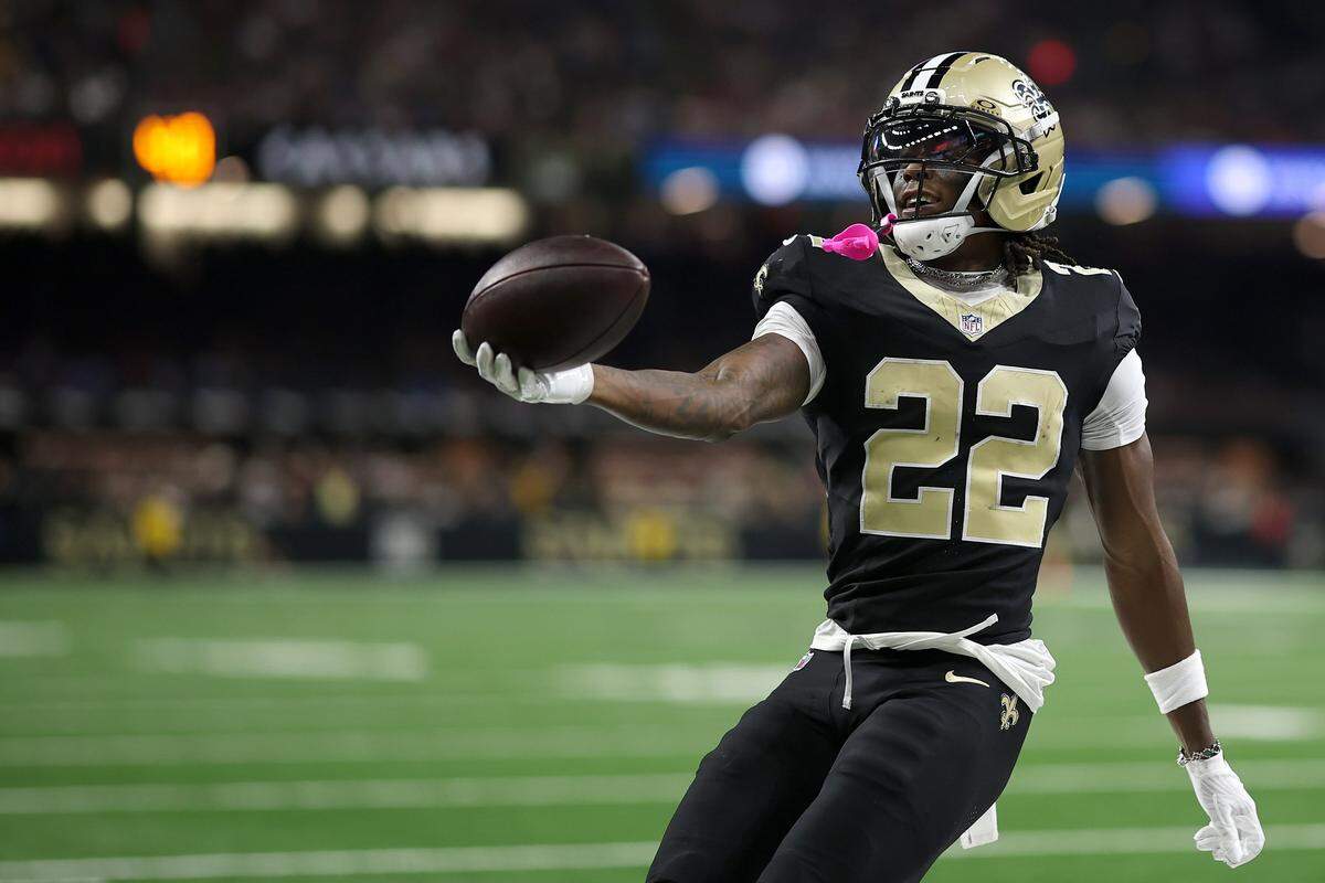 NEW ORLEANS, LOUISIANA - SEPTEMBER 14:  Rashid Shaheed #22 of the New Orleans Saints celebrates a touchdown reception against the San Francisco 49ers during the second half in the game at Caesars Superdome on September 14, 2025 in New Orleans, Louisiana. (Photo by Chris Graythen/Getty Images)