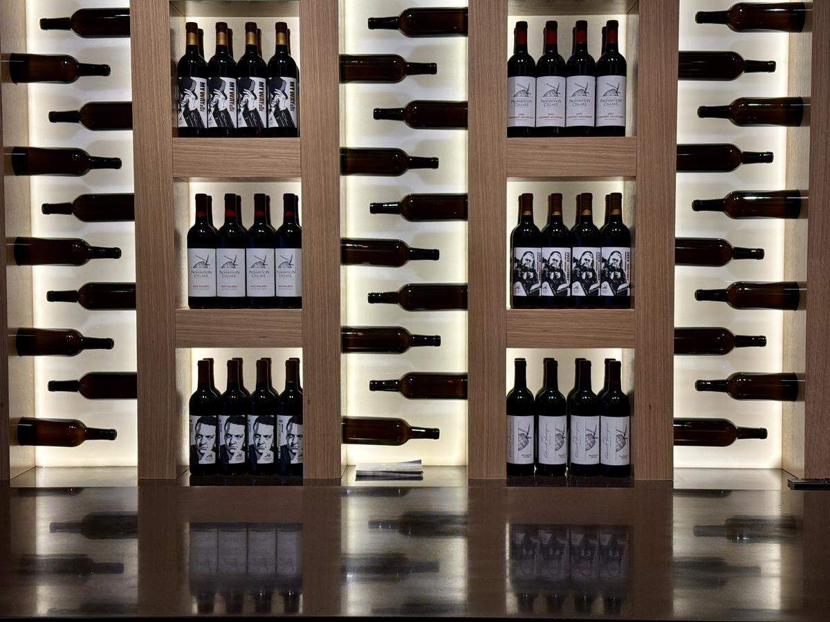 Prohibition Cellars, a Woodinville winery from a Hungarian-American couple, opens a new tasting room in Tacoma at 628 St. Helens Ave. in early 2026.