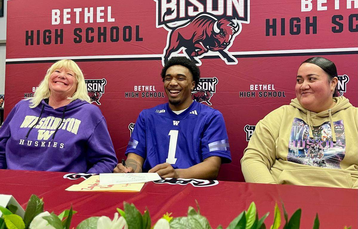 Bethel High School linebacker Zaydrius Rainey-Sale, the state’s No. 1 ranked recruit in the 2025 class, signed with UW during the first day of the NCAA’s early signing period on Wednesday, Dec. 4, 2024 at Bethel High School in Spanaway.