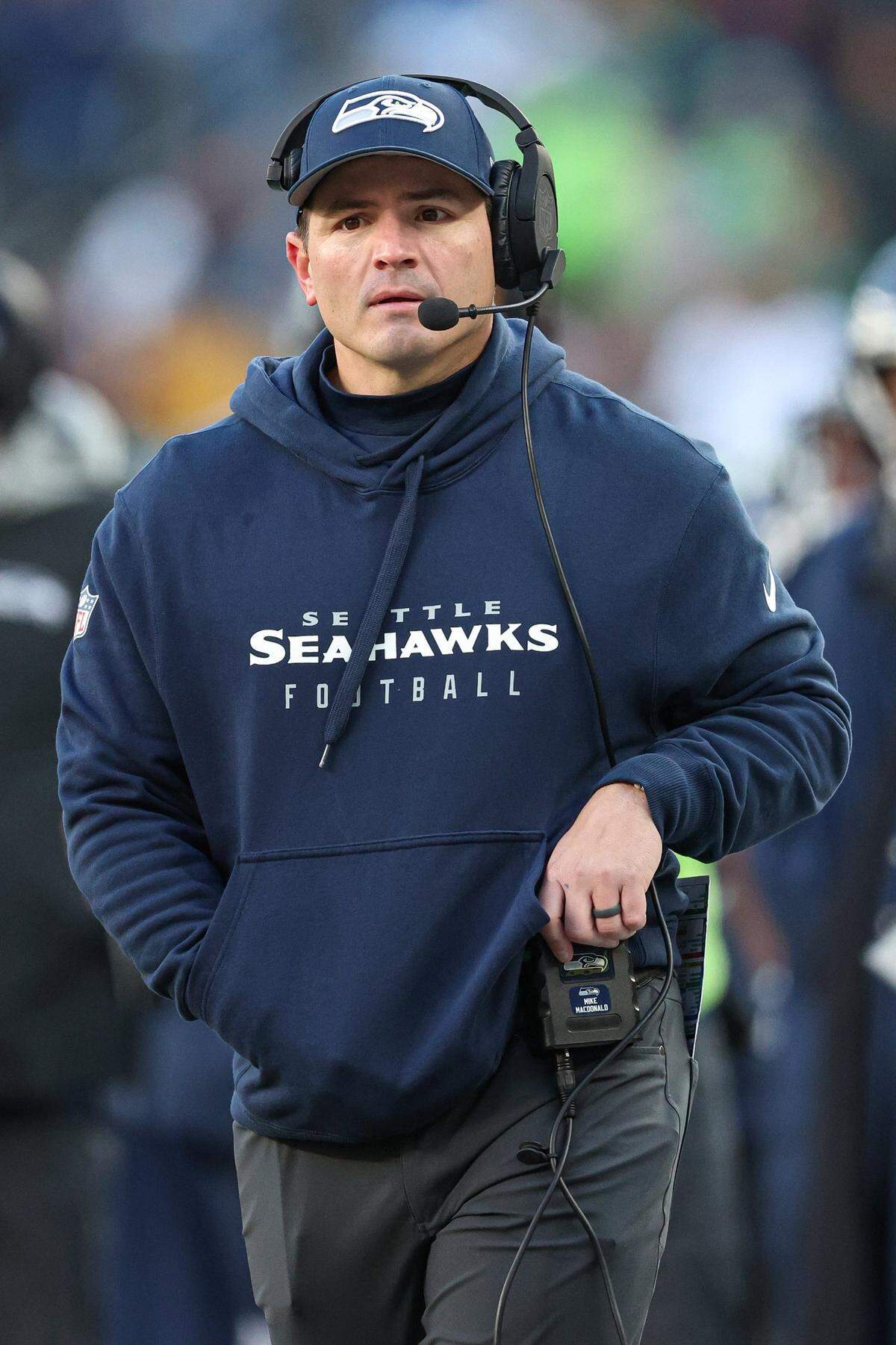 Seahawks head coach Mike Macdonald reacts during the second half against the New York Jets at MetLife Stadium. Mandatory Credit: Vincent Carchietta-Imagn Images