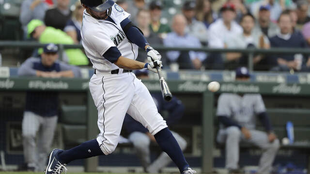 Is Kristopher Negron Mariners’ 2019 super-utility player? | Tacoma News ...