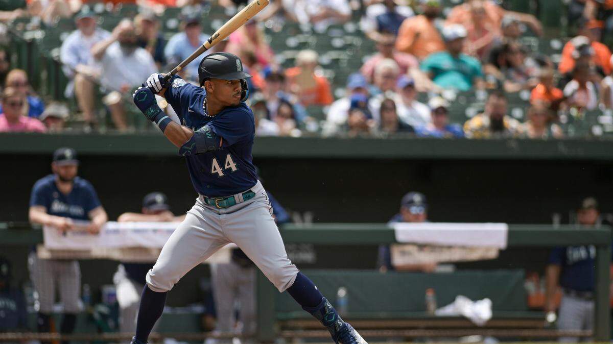 Seattle Mariners’ Julio Rodriguez (44) at bat during a baseball game against the Baltimore Orioles , Sunday, June 25, 2023, in Baltimore. (AP Photo/Tommy Gilligan)
