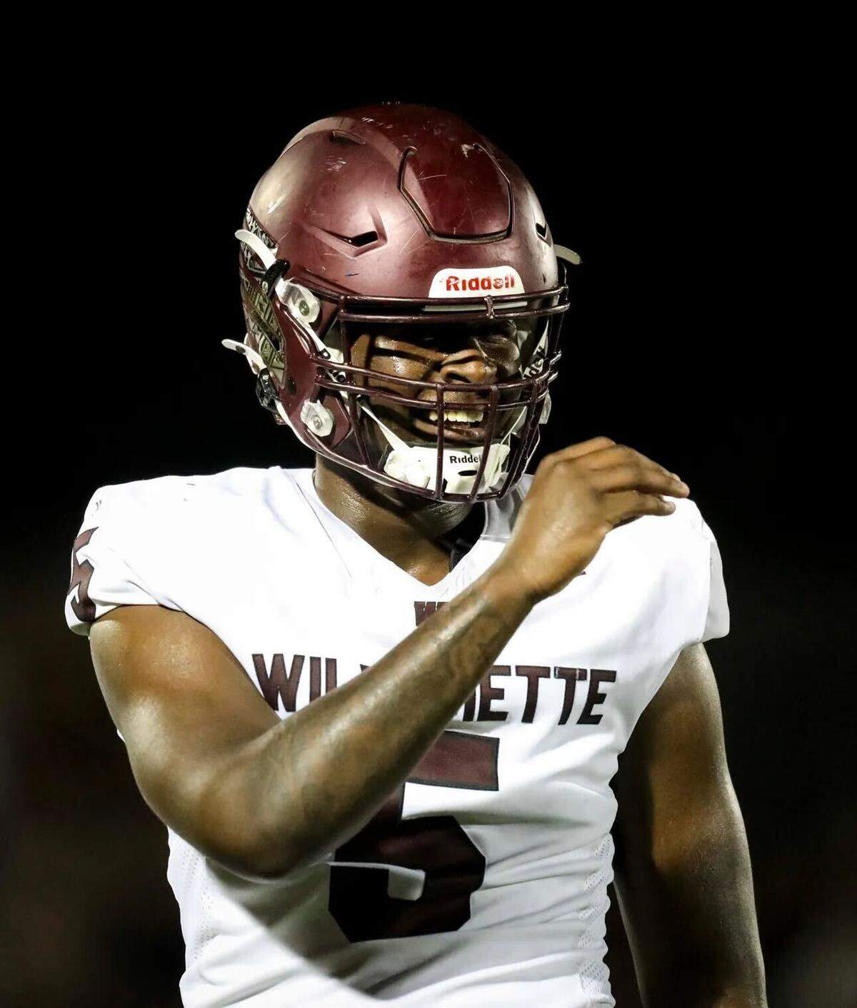Willamette defensive lineman Tony Cumberland is Oregon’s top recruit in the 2026 class, per 247Sports.