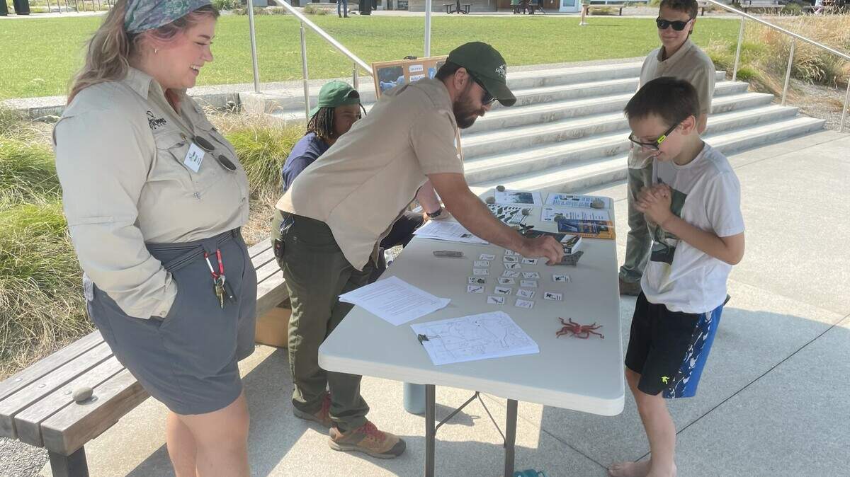 These new Tacoma park guides are excited to get started | Tacoma News ...