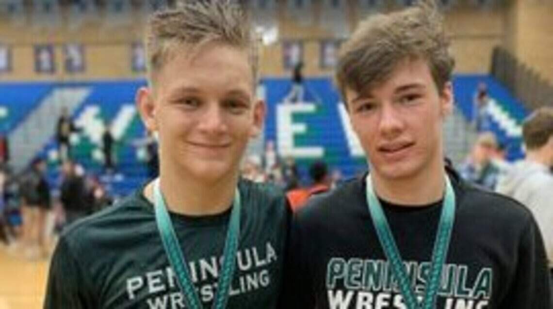 Peninsula wrestlers Casey, Allen place at holiday tournaments