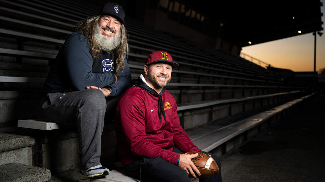 Sumner, Enumclaw both in football state quarterfinals. Their coaches’ careers, lives intertwine