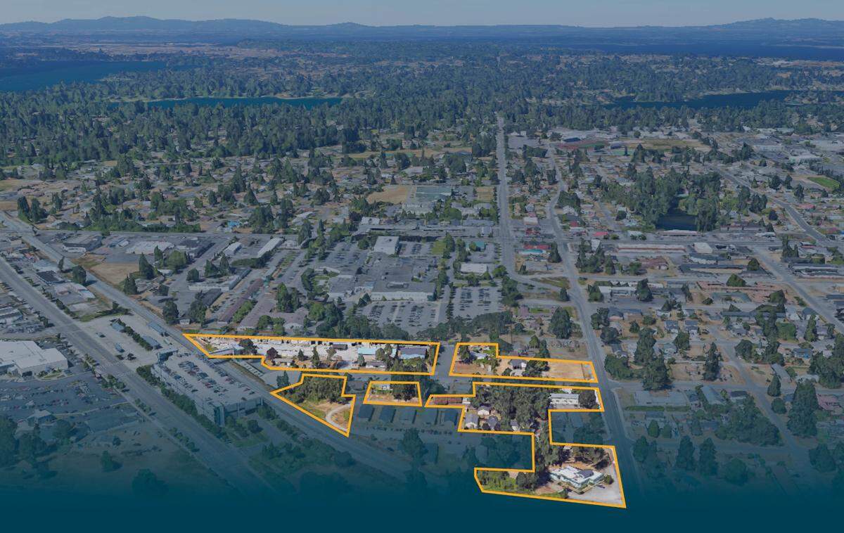 This aerial shows the parcel bundles in a nearly 30-parcel collection that have been marketed/sold in Lakewood since 2022, with the last ones sold recently.