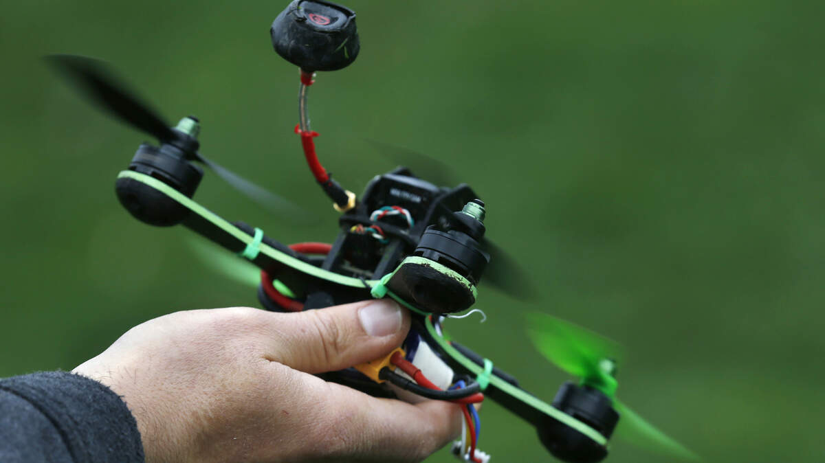 Drone enthusiast Drew Price flies his racing drone at Sunnyvale Baylands Park in Sunnyvale, Calif., on Thursday, Jan. 28, 2016. (Patrick Tehan/Bay Area News Group/TNS)