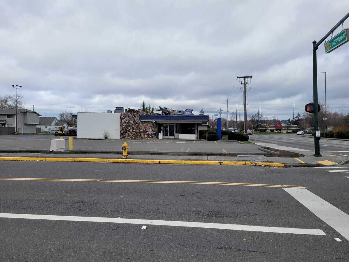 The building Cattin’s Family Restaurant used to be in is slightly torn down as of March 3, 2023.