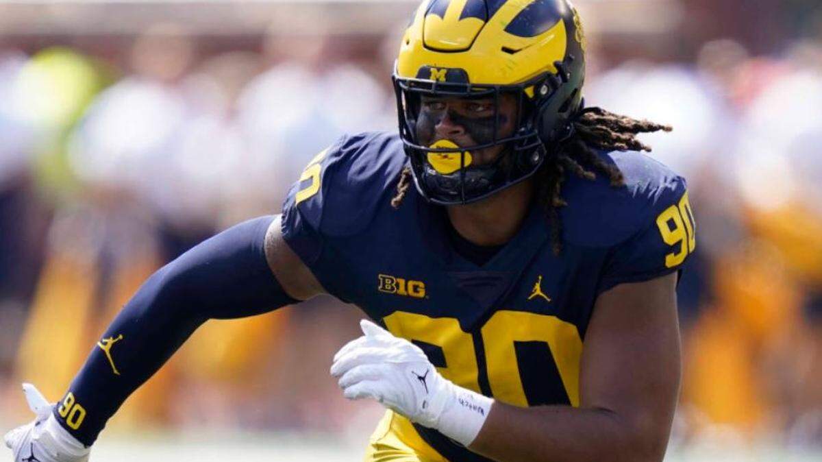 Seahawks go Michigan, Michigan, defensive end, center (finally) in 5th round of NFL draft