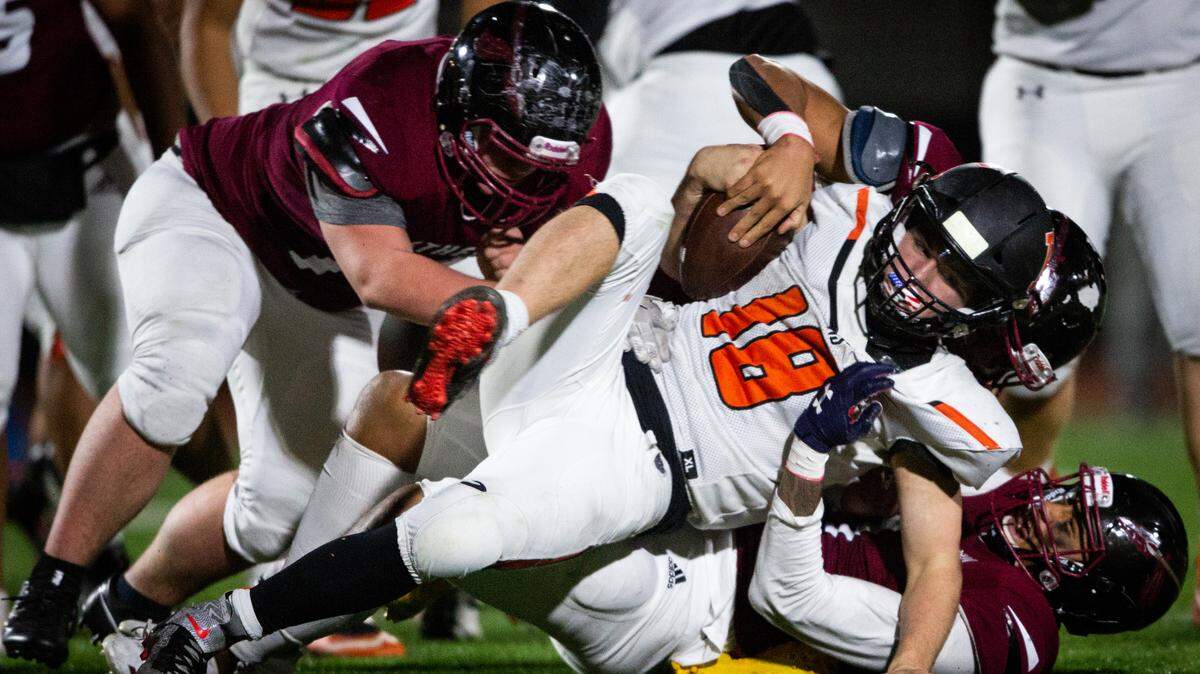 Kennewick running back Myles Mayovsky (18) is credited with 192 rushing and catching yards in Thursday’s victory over Hermiston. (File photo)