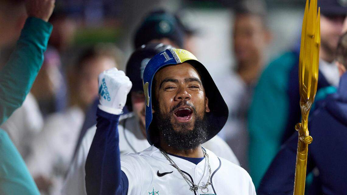 Mariners notes: Hernandez hot, M’s back on track with series win over Cards