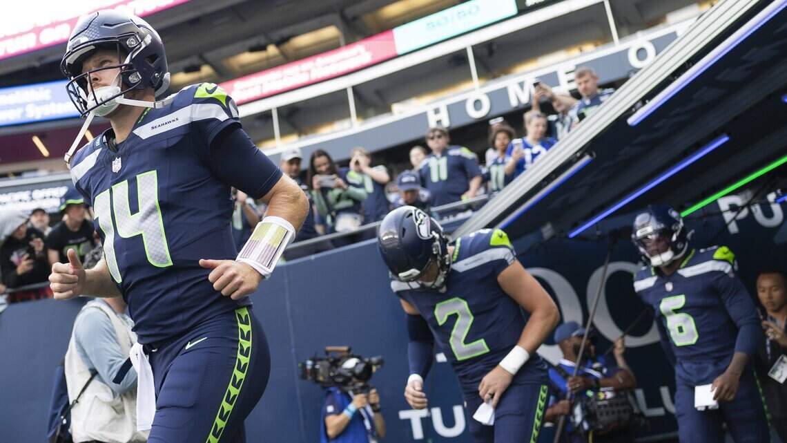 Seahawks about Sam Darnold’s injury, Drew Lock starting at QB: ‘It’s the same’