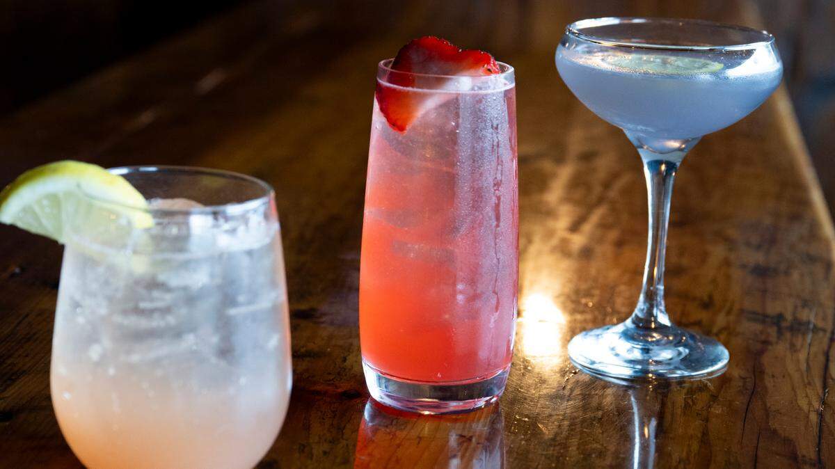 Here are the two best rated bars on Hilton Head, according to Tripadvisor.