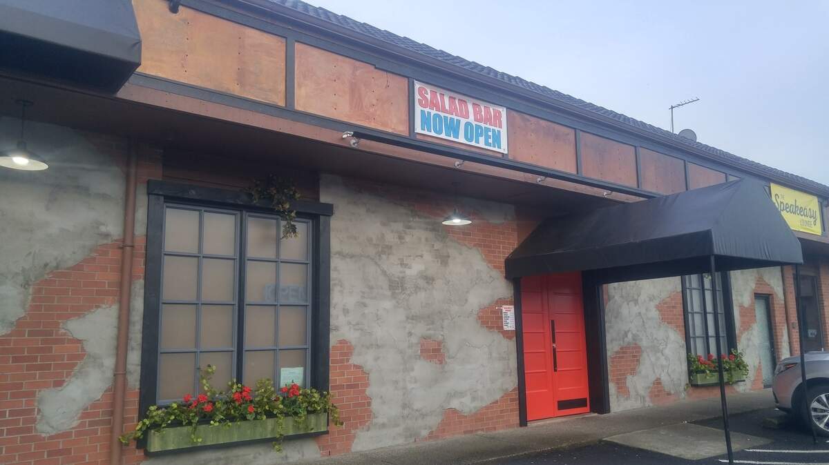 Find Napoli Italiano in South Hill.