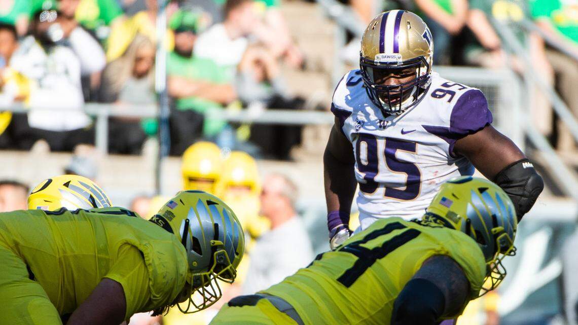 Washington defensive lineman Levi Onwuzurike (95) during the game. The University of Washington Huskies played the Oregon Ducks in a NCAA football game at Autzen Stadium in Eugene, Ore., on Saturday, Oct. 13, 2018. 

